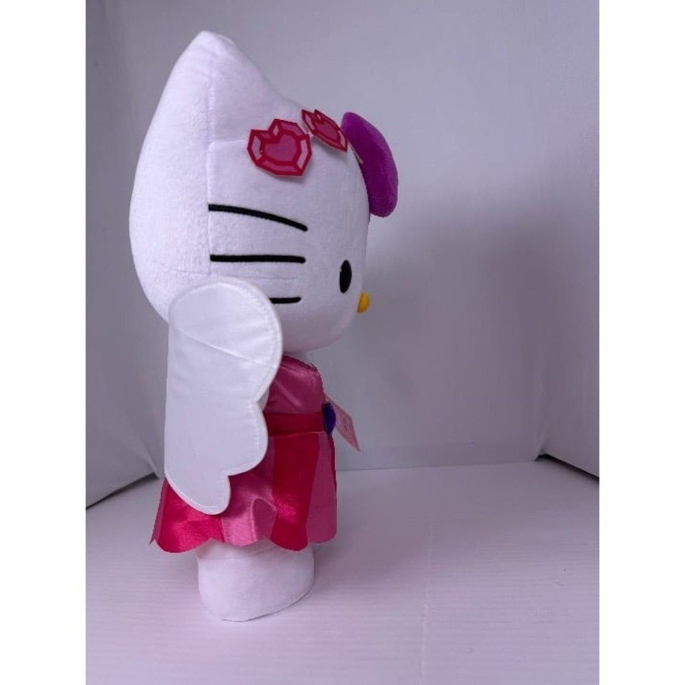 NWT -Hello Kitty Cupid Valentine Greeter 2026 - Picture 5 of 5